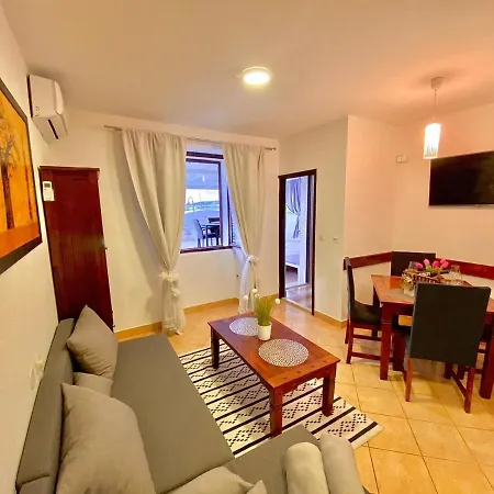 Apartamento Apartments Lamour Rogoznica (Sibenik-Knin)